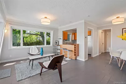 55 West End Avenue, East Quogue, NY 11942 - Photo 5