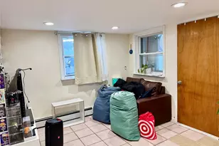 61-11 156th St, Flushing, NY 11367 - Photo 9