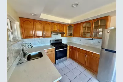 6111 156th Street, Flushing, NY 11367 - Photo 5