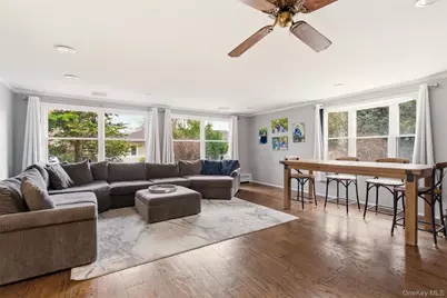 101 Convent Road, Syosset, NY 11791 - Photo 19