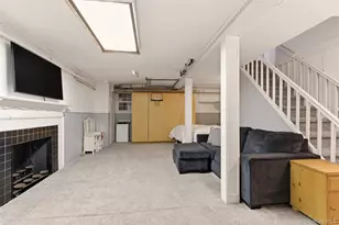 101 Convent Rd, Syosset, NY 11791 - Photo 29