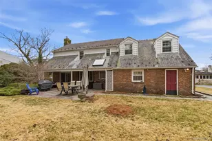 101 Convent Rd, Syosset, NY 11791 - Photo 31