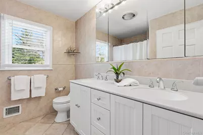 11 Iroquois Trail, Harrison, NY 10528 - Photo 25