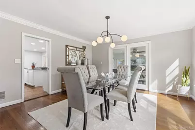 11 Iroquois Trail, Harrison, NY 10528 - Photo 9