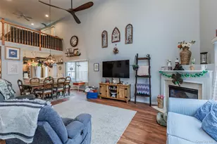 10 Tracie Ln, Middle Island, NY 11953 - Photo 3