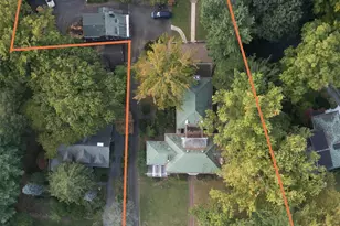 26 Overlook Cir, New Rochelle, NY 10804 - Photo 3