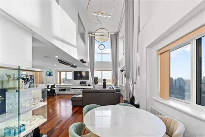 43-18 Main Street #12/14A, Flushing, NY 11355 - Photo 7