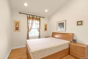 215 Constitution Pl, College Point, NY 11356 - Photo 11