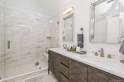 6 Valley Lane, Huntington, NY 11743 - Photo 25