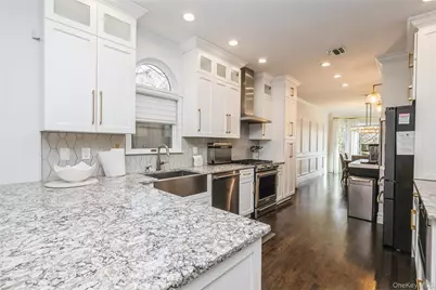 6 Valley Lane, Huntington, NY 11743 - Photo 11