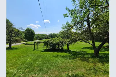 299-301 Stump Pond Road, Livingston Manor, NY 12758 - Photo 9