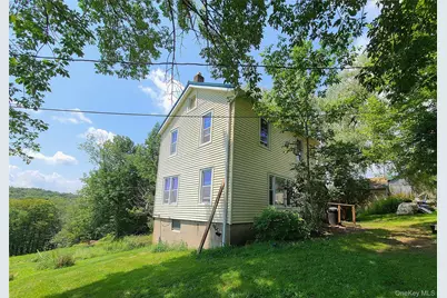 299-301 Stump Pond Road, Livingston Manor, NY 12758 - Photo 13