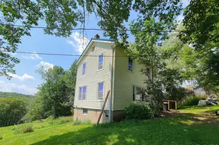 299-301 Stump Pond Rd, Livingston Manor, NY 12758 - Photo 13