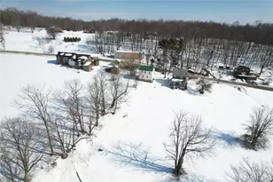 299-301 Stump Pond Rd, Livingston Manor, NY 12758 - Photo 3