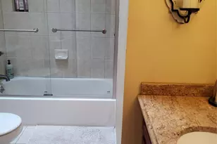 113 Lenore Ln, Centereach, NY 11720 - Photo 15