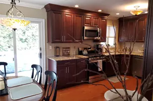 113 Lenore Ln, Centereach, NY 11720 - Photo 7