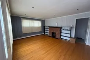 75 Lodge Ave, Huntington Station, NY 11746 - Photo 15