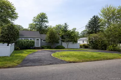 75 Lodge Avenue, Huntington Station, NY 11746 - Photo 1