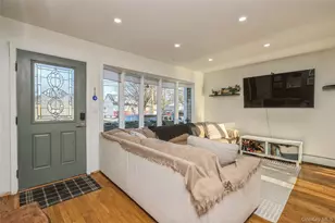 17 Goldsmith Ave, Greenlawn, NY 11740 - Photo 5