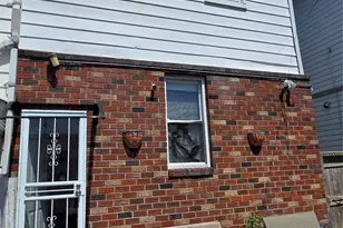 94-10 82nd Pl, Ozone Park, NY 11416 - Photo 11
