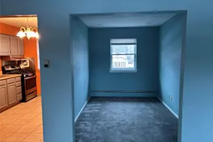 140 Meyer Oval, Pearl River, NY 10965 - Photo 5