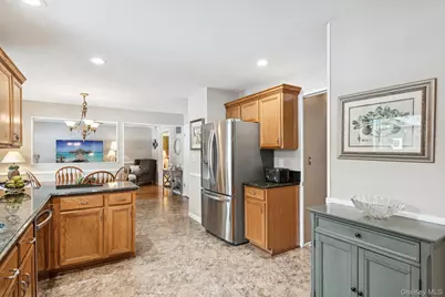 2 Robert Crescent, Stony Brook, NY 11790 - Photo 13