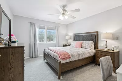 2 Robert Crescent, Stony Brook, NY 11790 - Photo 23