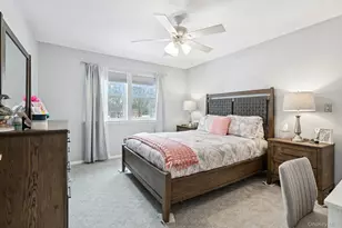 2 Robert Crescent, Stony Brook, NY 11790 - Photo 23