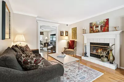 2 Robert Crescent, Stony Brook, NY 11790 - Photo 5