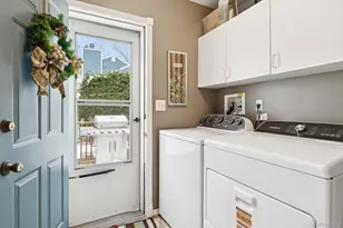 2 Robert Crescent, Stony Brook, NY 11790 - Photo 15