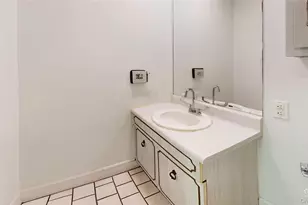 20 Madison Ave, Valhalla, NY 10595 - Photo 33