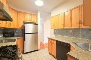146-18 59th Ave, Flushing, NY 11355 - Photo 5
