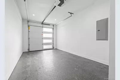 36 Foster Lane, Westbury, NY 11590 - Photo 27