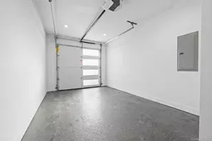 36 Foster Ln, Westbury, NY 11590 - Photo 27