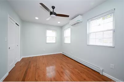 198-19 118th Avenue, Saint Albans, NY 11412 - Photo 9