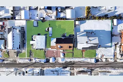 460 Roquette Avenue, Floral Park, NY 11001 - Photo 39