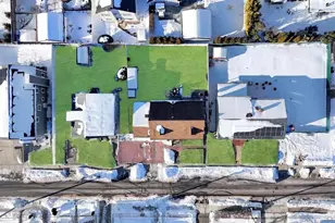 460 Roquette Ave, Floral Park, NY 11001 - Photo 39