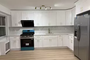 58-15 205th St, Bayside, NY 11364 - Photo 15