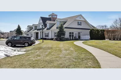 153 Stoneleigh Drive #153, Riverhead, NY 11901 - Photo 43