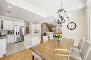 153 Stoneleigh Dr, Riverhead, NY 11901 - Photo 15