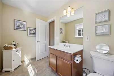 153 Stoneleigh Drive #153, Riverhead, NY 11901 - Photo 37