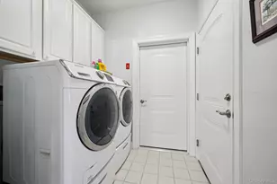 153 Stoneleigh Dr, Riverhead, NY 11901 - Photo 29