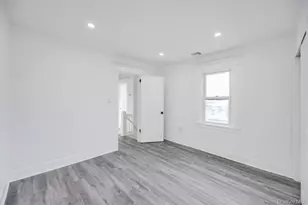 297 E Columbia St, Hempstead, NY 11550 - Photo 21