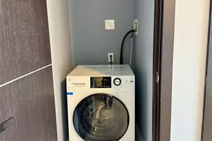 35-20 146th St, Flushing, NY 11354 - Photo 17