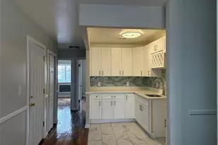 106-30 156th St, Jamaica, NY 11433 - Photo 19