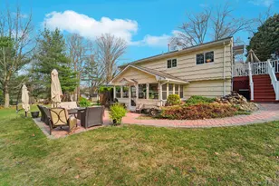 551 Westfield Dr, Valley Cottage, NY 10989 - Photo 45