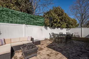 126 Walnut Rd, Kings Park, NY 11754 - Photo 3