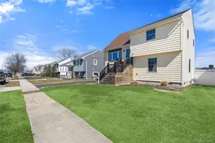 185 East Dr, Copiague, NY 11726 - Photo 3