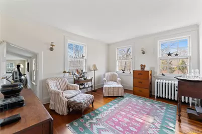 2 Oakwood Place, Scarsdale, NY 10583 - Photo 13