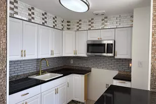 114-07 159th St, Jamaica, NY 11434 - Photo 13